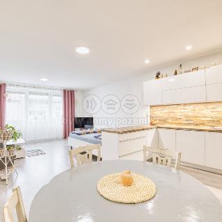 Prodej bytu 2+kk 82 m² Holešov, 6. května