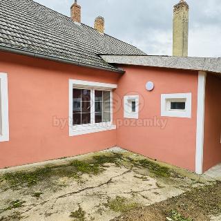 Prodej rodinného domu 84 m² Truskovice