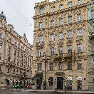 Prodej bytu 5+kk 117 m² Praha