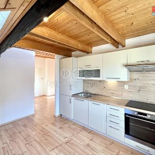 Pronájem bytu 2+kk 60 m² Liberec, Na Bojišti