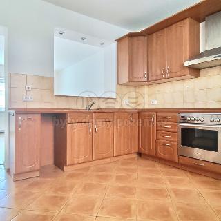 Prodej bytu 2+1 66 m² Kladno