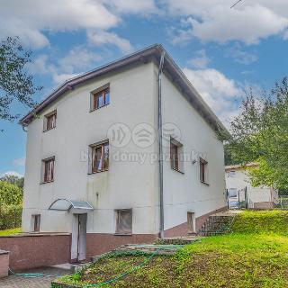 Prodej rodinného domu 146 m² Horoměřice, Třešňovka