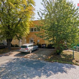 Prodej rodinného domu 82 m² Milovice, Rakouská