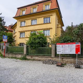 Prodej bytu 3+1 77 m² Praha, Peroutkova