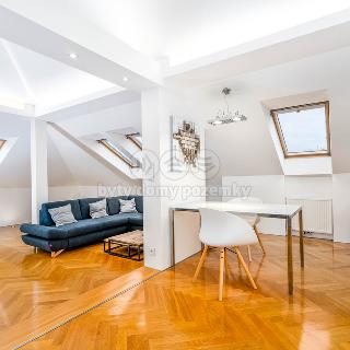 Prodej bytu 2+kk 92 m² Praha, Na Celné