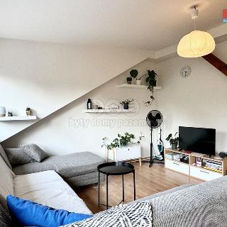 Pronájem bytu 2+kk 72 m² Milovice, Rakouská