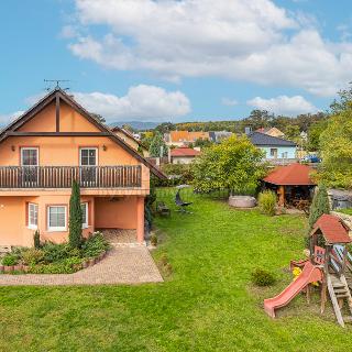 Prodej rodinného domu 250 m² Březno, Bránská