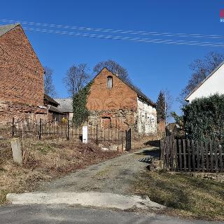 Prodej stavební parcely 530 m² Teplá