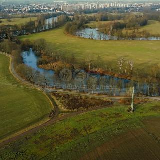 Prodej komerčního pozemku Hradec Králové