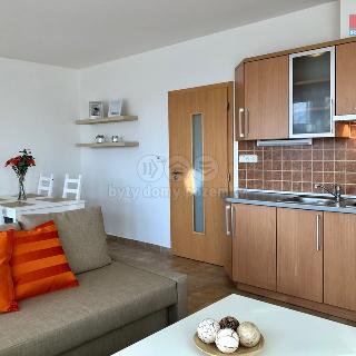 Pronájem bytu 2+kk 49 m² Praha, Kotevní