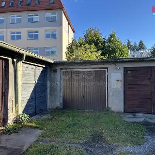 Pronájem garáže 17 m² Ostrava, U Parku