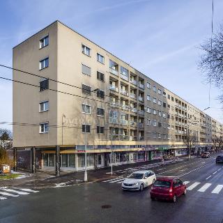 Prodej bytu 2+1 55 m² Hradec Králové, Pospíšilova