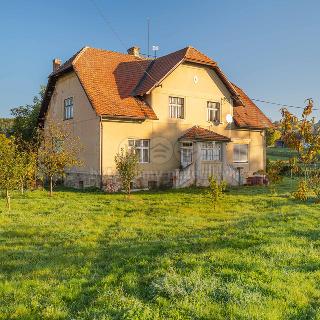 Prodej rodinného domu 200 m² Libáň, Komenského