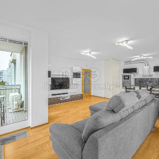 Prodej bytu 3+kk 88 m² Praha, K dálnici