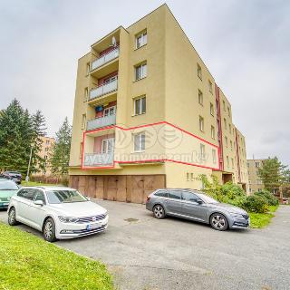 Pronájem bytu 3+1 72 m² Plzeň, Pod Švabinami