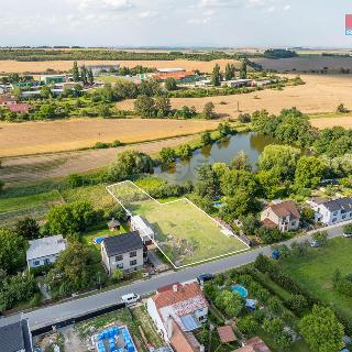 Prodej stavební parcely Ledce