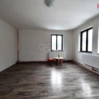 Pronájem bytu 1+kk a garsoniéry 45 m² Smržovka, Hlavní