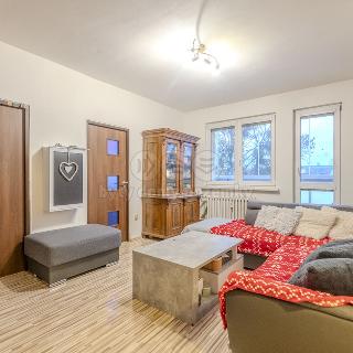 Prodej bytu 3+1 65 m² Otrokovice, Hlavní