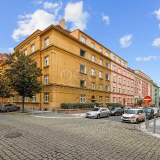 Prodej bytu 3+kk 62 m² Praha, Charlese de Gaulla