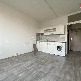 Pronájem bytu 1+1 35 m² Klášterec nad Ohří, 17. listopadu