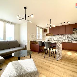 Pronájem bytu 3+kk 61 m² Praha, Brandlova