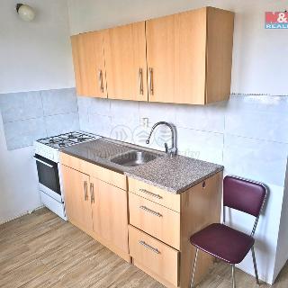 Prodej bytu 2+1 56 m² Rotava, Sídliště