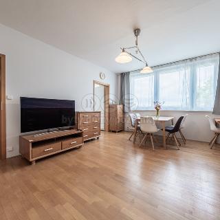 Pronájem bytu 3+1 72 m² Praha, Renoirova