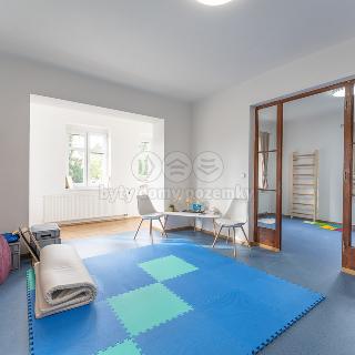 Prodej bytu 5+kk 114 m² Černošice, Komenského