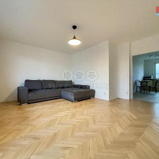 Pronájem bytu 3+1 82 m² Praha, Svojšovická