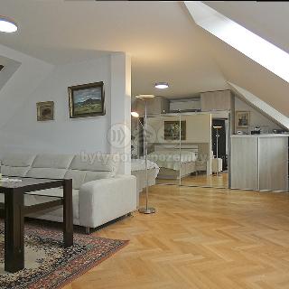 Pronájem bytu 2+kk 65 m² Čáslav, Masarykova