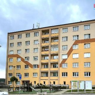 Pronájem bytu 1+1 35 m² Habartov, náměstí Přátelství