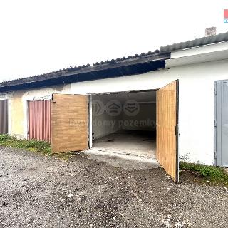 Prodej garáže 19 m² Hulín, Holešovská