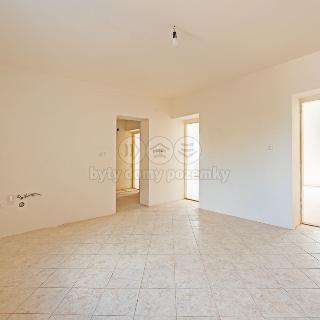 Prodej bytu 3+1 63 m² Lomnice, Tišnovská