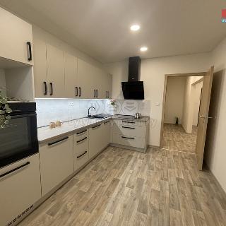 Pronájem bytu 3+1 79 m² Ostrava