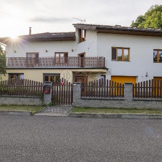 Prodej rodinného domu 357 m² Lukoveček, Sýkoří