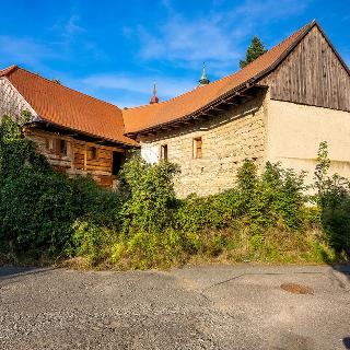 Prodej zemědělské usedlosti 830 m² Skalsko