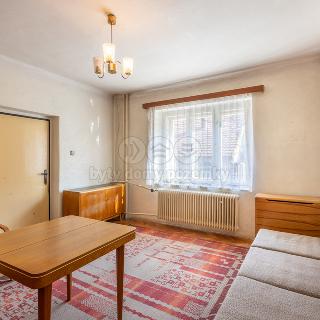 Prodej rodinného domu 126 m² Pochvalov