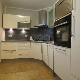 Prodej bytu 3+1 64 m² Havířov