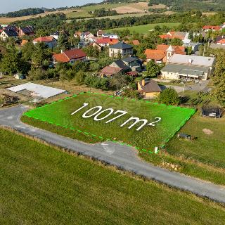 Prodej stavební parcely Lešná