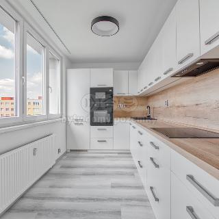 Prodej bytu 3+1 76 m² Orlová, Masarykova třída