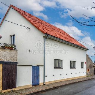 Prodej rodinného domu 95 m² Hostouň, Pod Kostelem