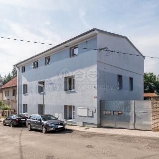 Pronájem bytu 3+kk 48 m² Slaný, Jiráskova