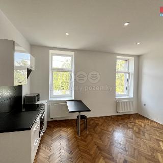 Pronájem bytu 1+kk, garsoniery 28 m² Jablonec nad Nisou