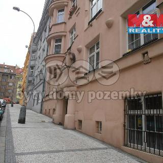 Prodej bytu 2+1 78 m² Praha, Nad Panenskou