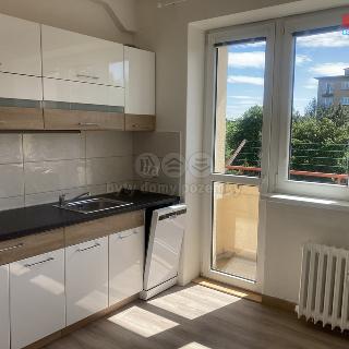 Pronájem bytu 2+1 64 m² Ostrava, Nálepkovo náměstí