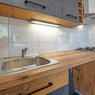 Prodej bytu 2+1 51 m² Tišnov, Jamborova