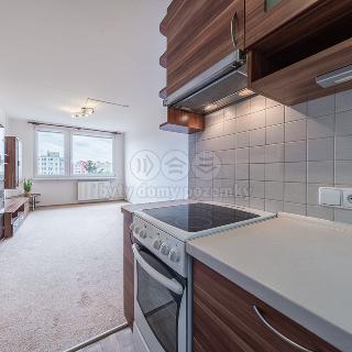 Prodej bytu 2+kk 43 m² Praha, Zelenohorská