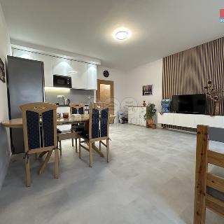 Pronájem bytu 2+kk 55 m² Praha, Dobronická