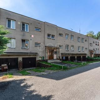 Prodej bytu 3+1 69 m² Hostivice