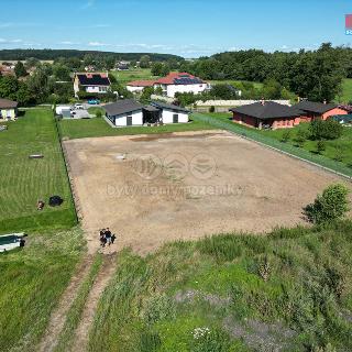 Prodej stavební parcely Strašov